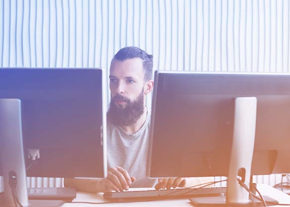 IT-Director-Troubleshooting-at-Monitors IT-Director-Troubleshooting-at-Monitors